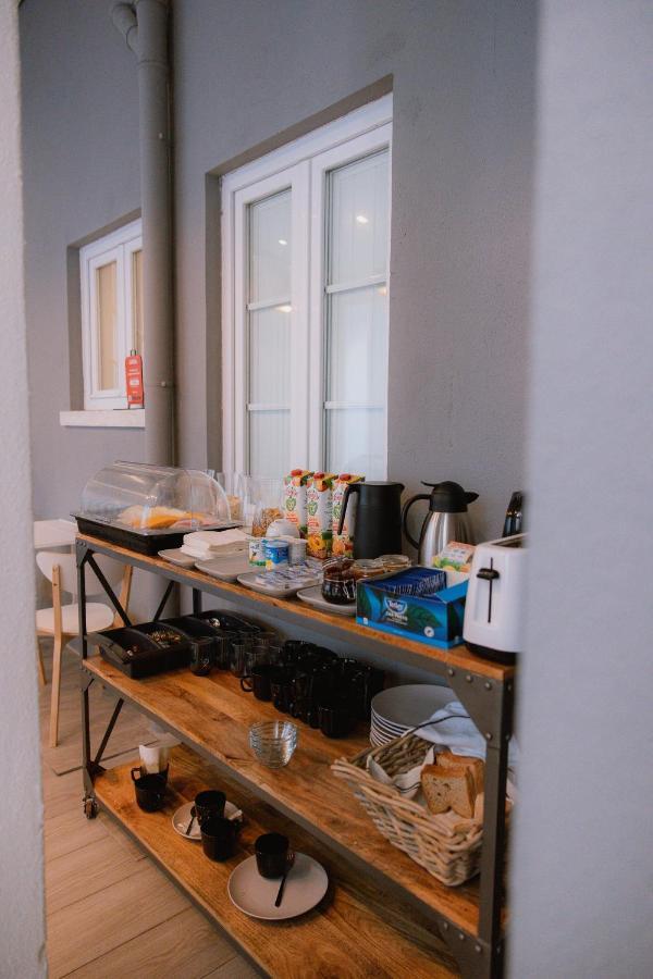 The Lx Hill Hostel Lisbon Luaran gambar