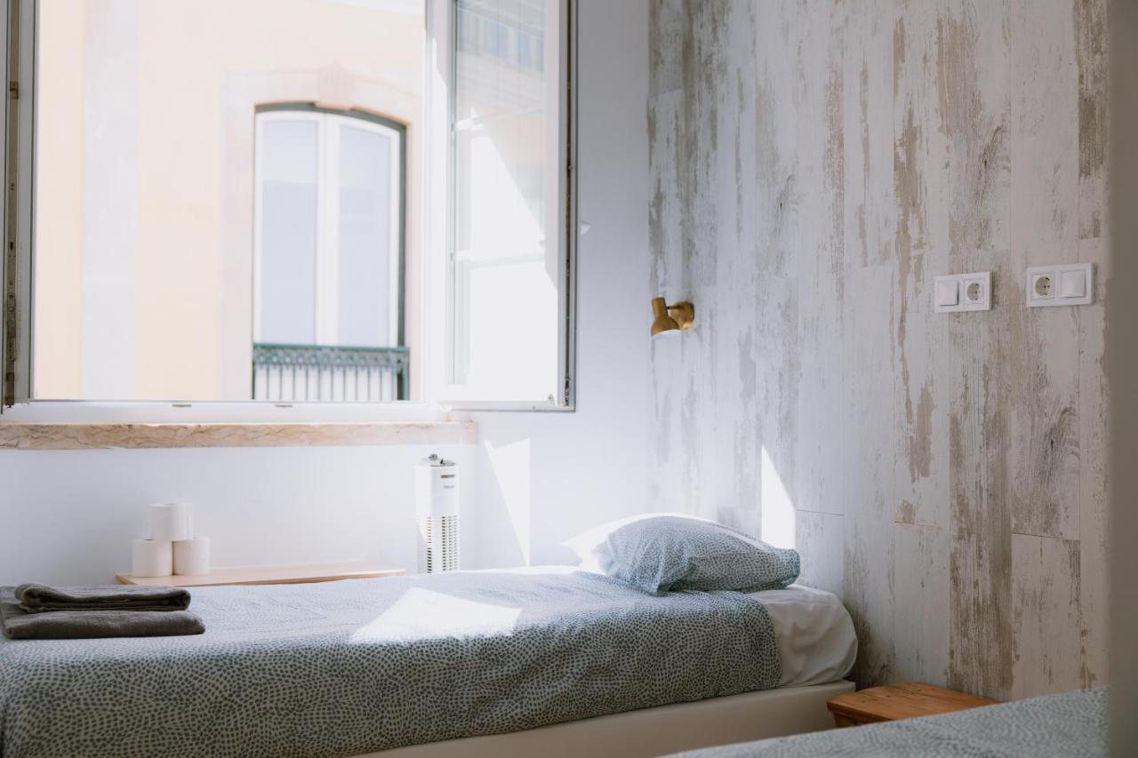 The Lx Hill Hostel Lisbon Luaran gambar