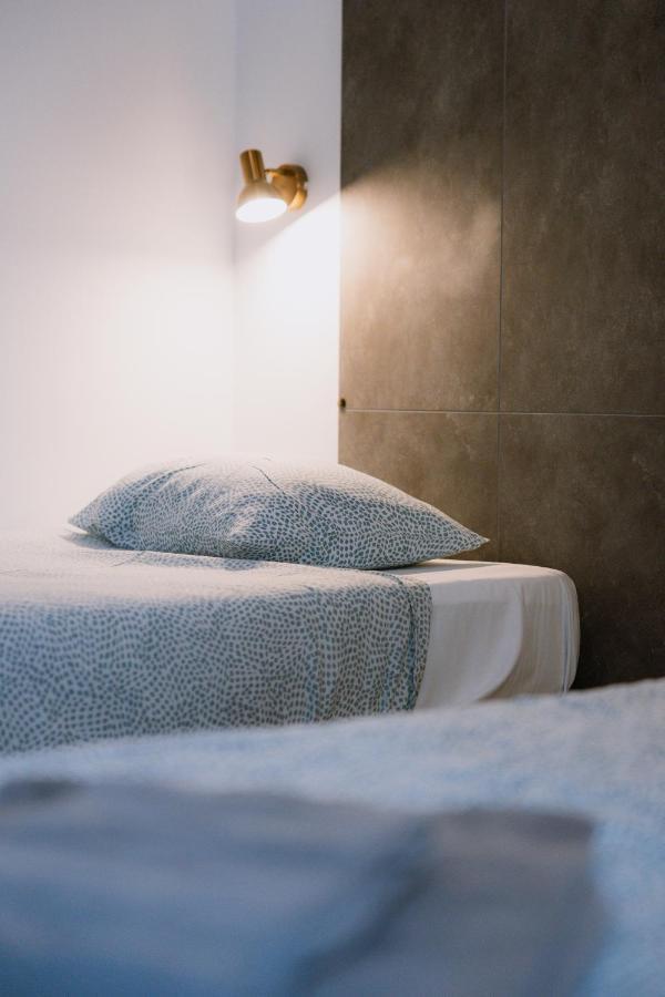 The Lx Hill Hostel Lisbon Luaran gambar